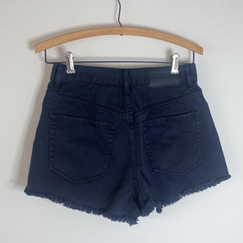 š²Black high rise PacSun Denim Jean shorts! - Picture 5 of 9
